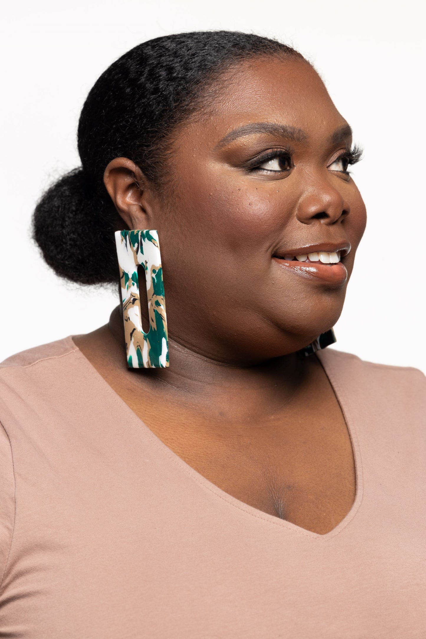 Rihanna w/resin (Multiple Colors)