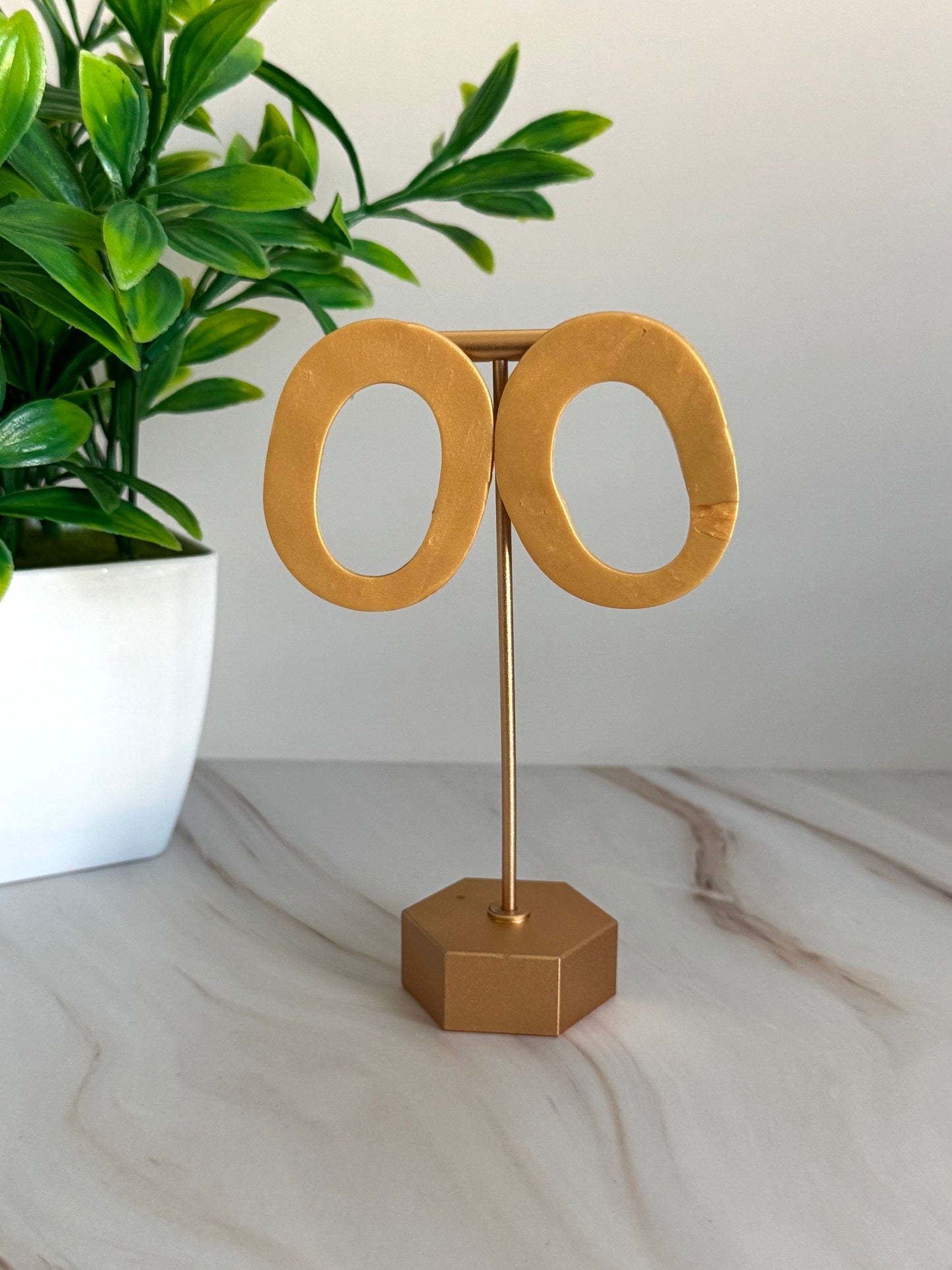 Full Circle Stud (Multiple Colors)